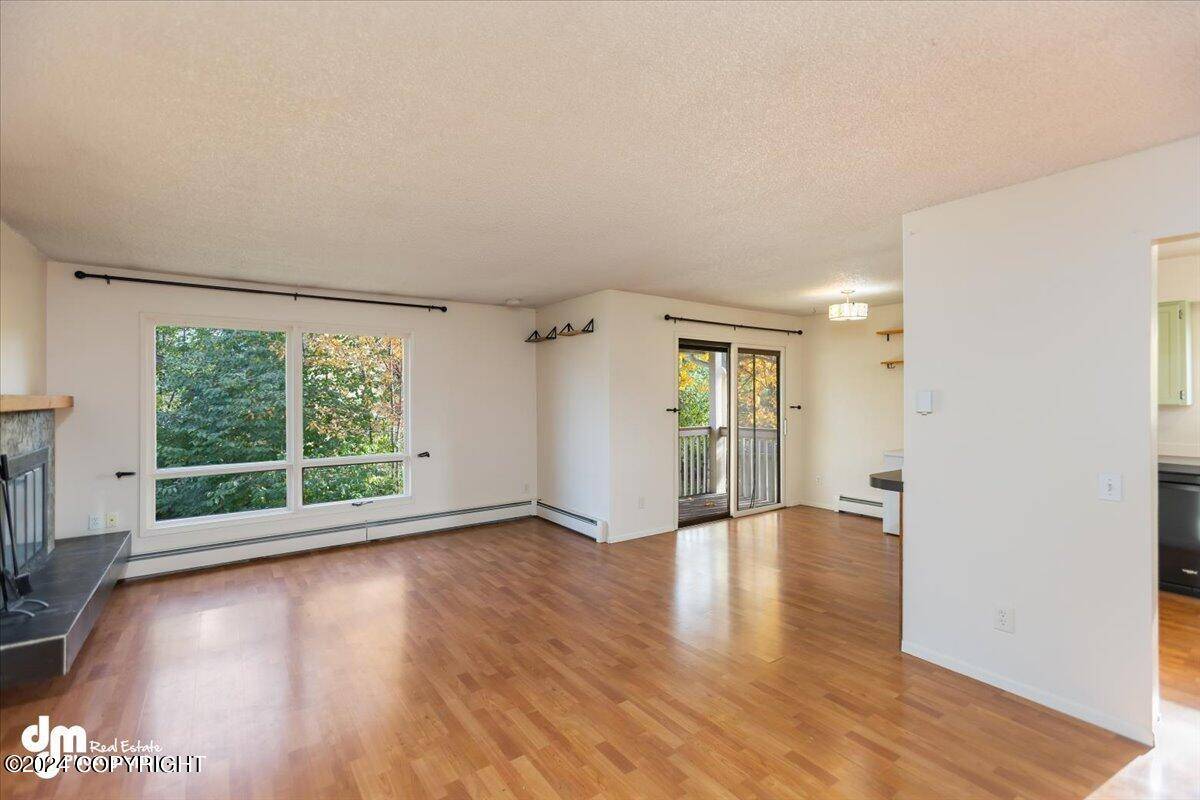 Anchorage, AK 99517,2320 McRae RD #7