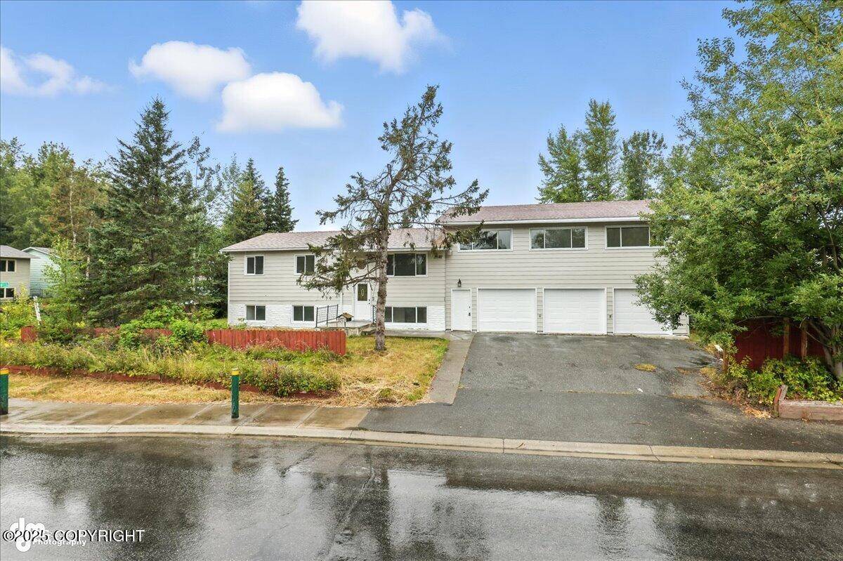 Anchorage, AK 99504,6341 E 16th AVE