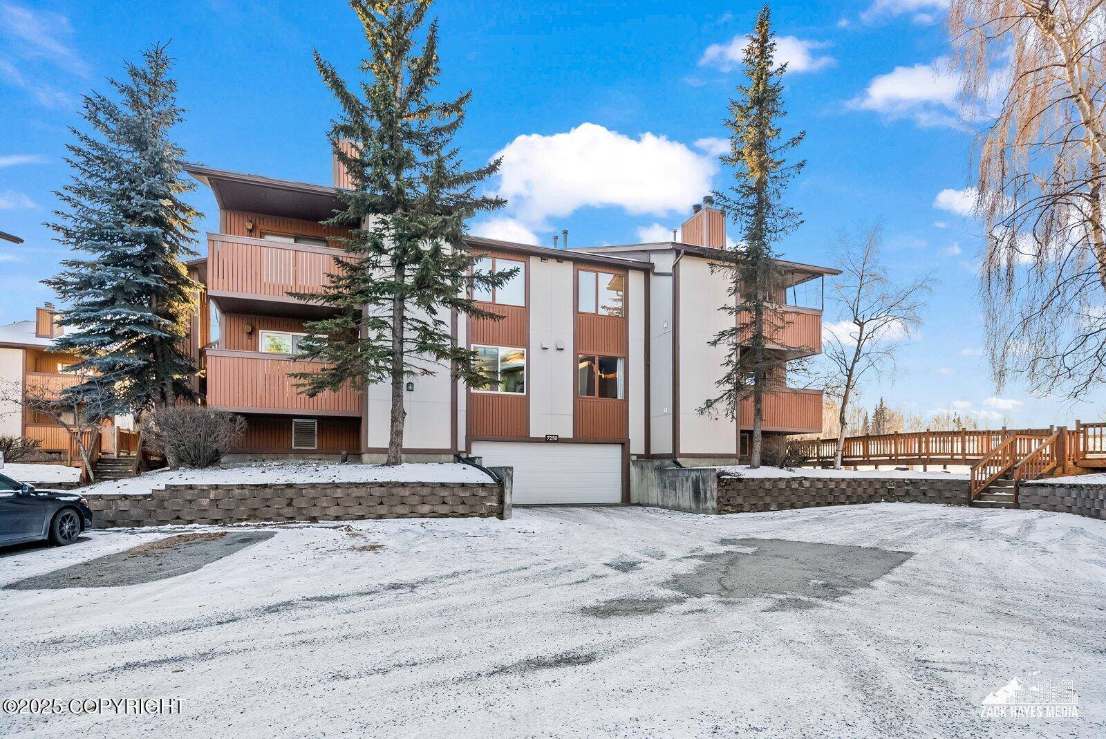 Anchorage, AK 99518,7250 Huntsmen CIR 3-E