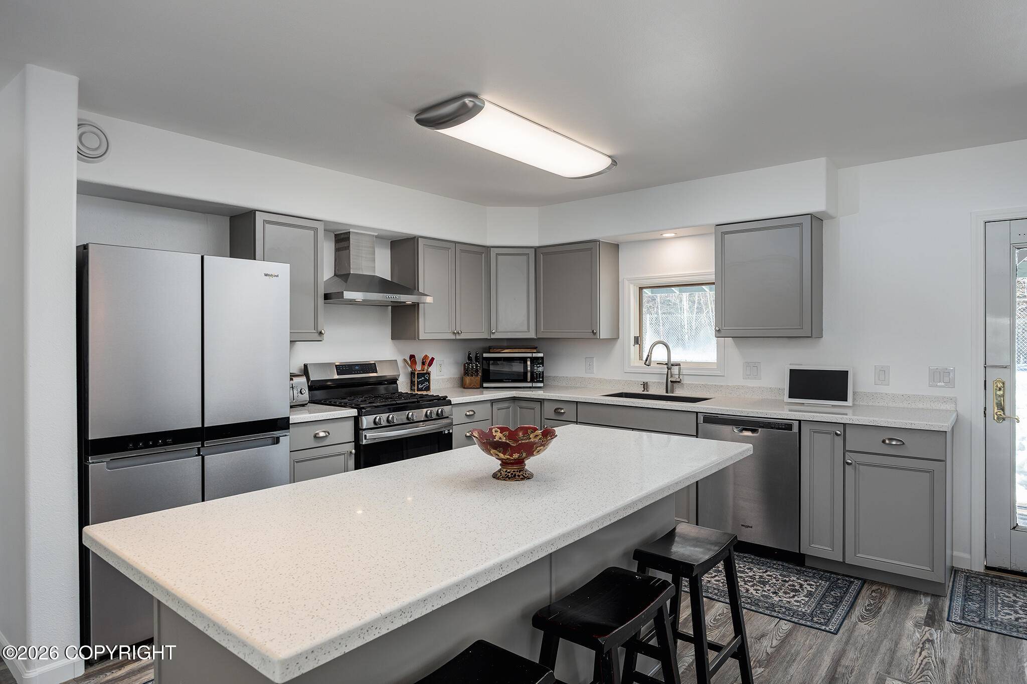 1111 Shannon DR, Fairbanks, AK 99701