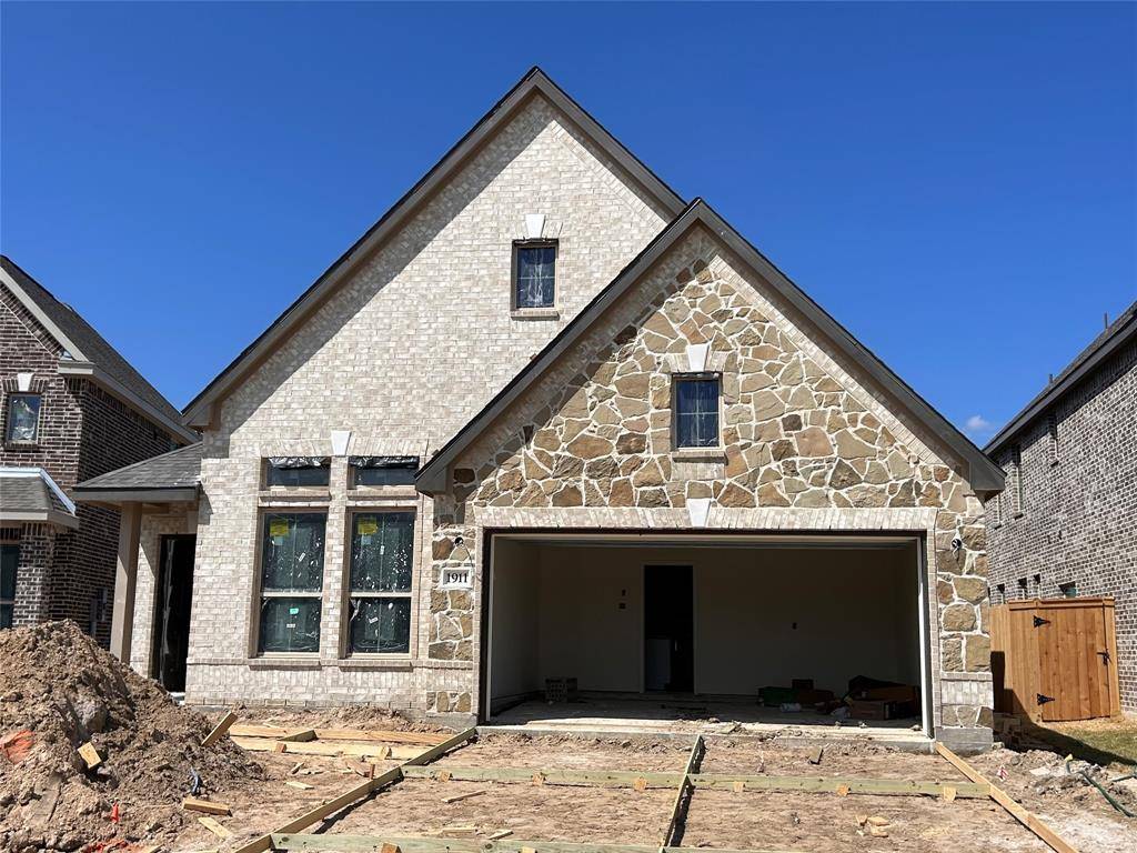 Angleton, TX 77515,1911 Middle Pass LN
