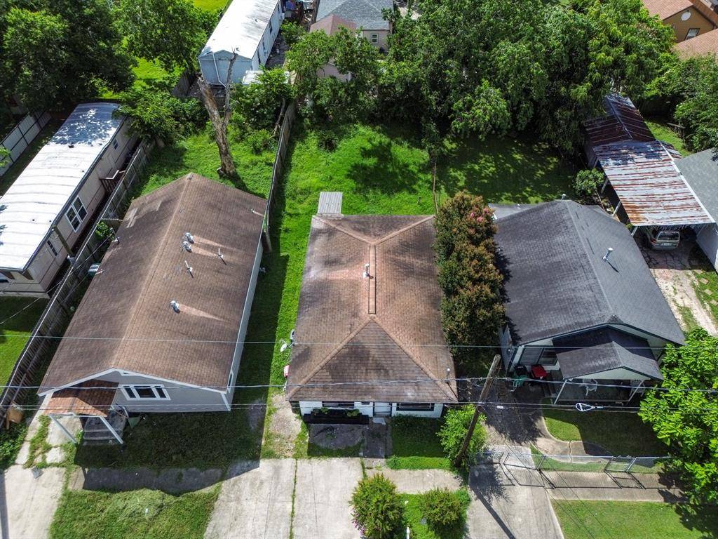Baytown, TX 77520,1212 Pine ST