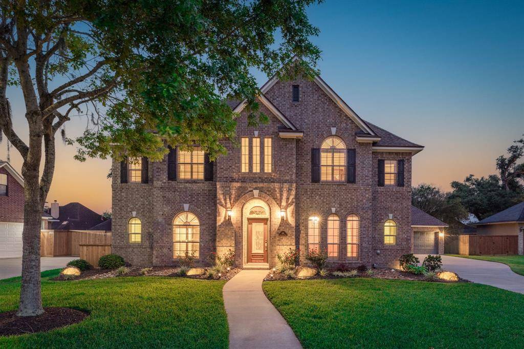 Lake Jackson, TX 77566,106 Arrowhead DR
