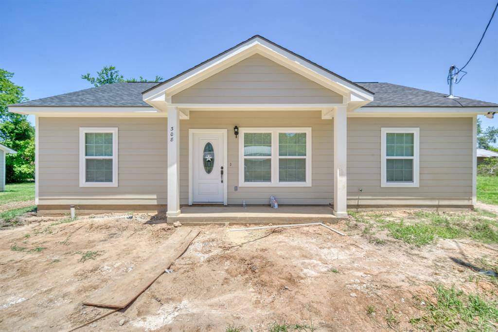 Madisonville, TX 77864,308 BAILEY ST