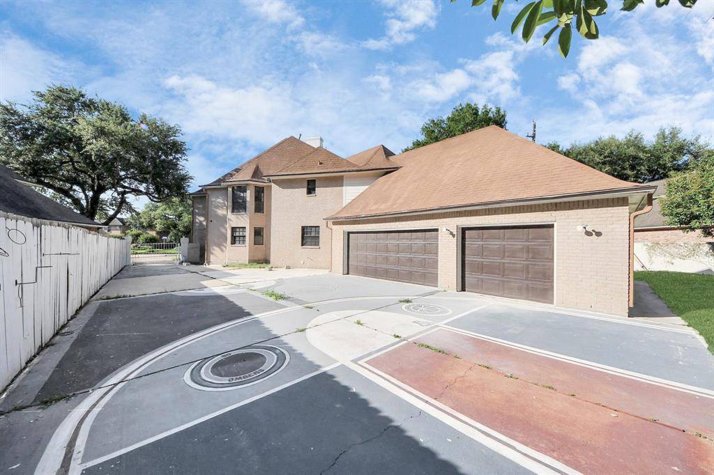 Sugar Land, TX 77478,1743 Randons Point DR