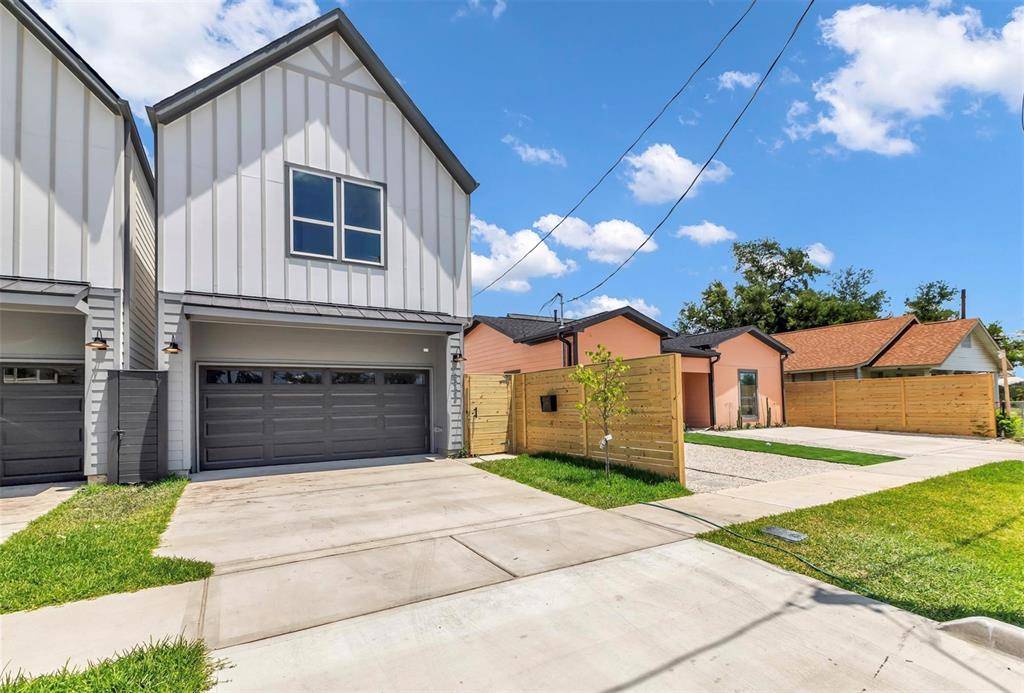 Houston, TX 77011,6931 Avenue Q