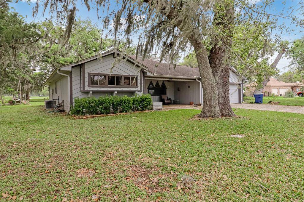 West Columbia, TX 77486,2187 Twin Lakes BLVD