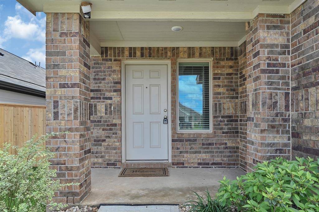 Willis, TX 77378,227 River Grove ST