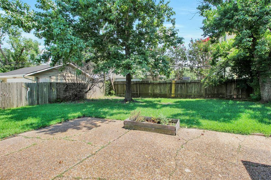 Houston, TX 77025,4047 Falkirk LN
