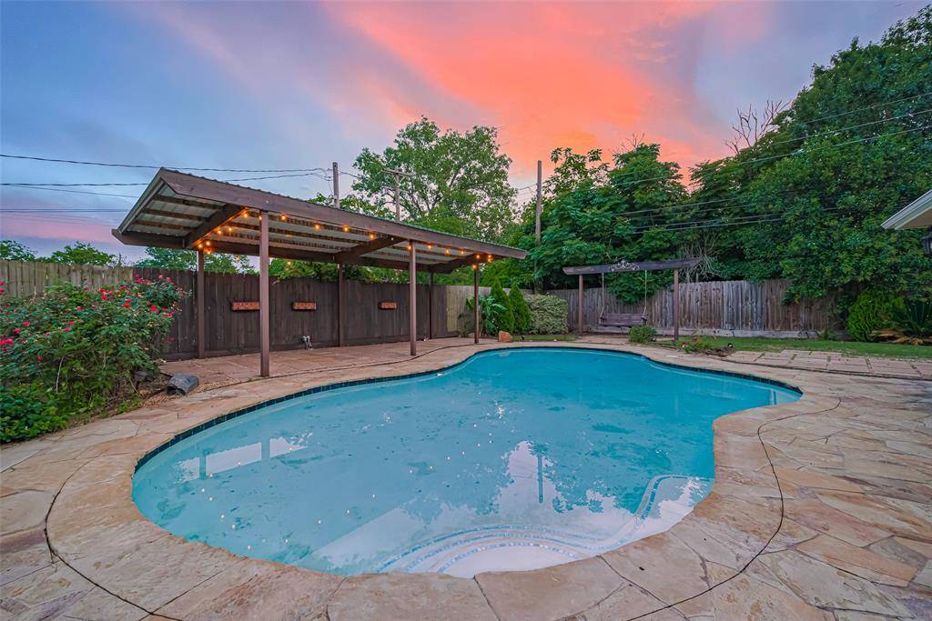 Houston, TX 77035,11710 Hillcroft ST