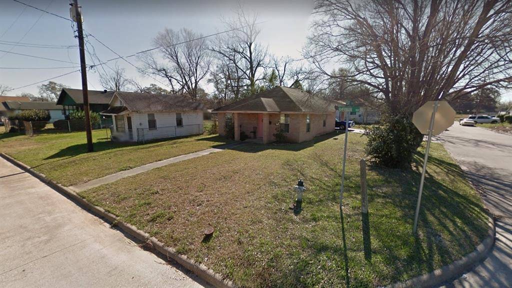 Beaumont, TX 77701,1010 Sherman ST