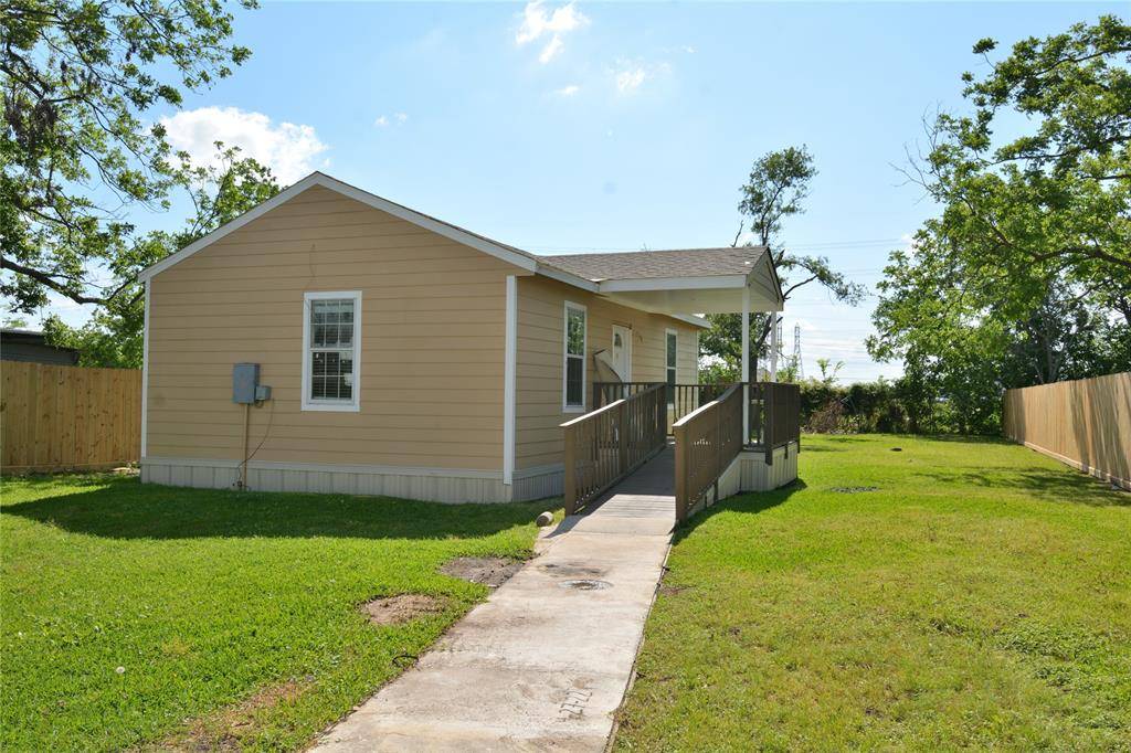 Houston, TX 77013,3715 Colvin ST