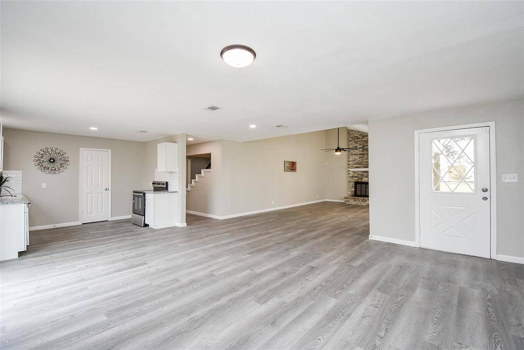 Brazoria, TX 77422,226 E Elm ST