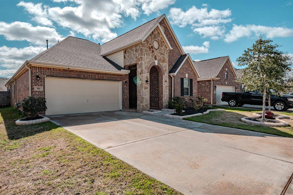 Crosby, TX 77532,510 American Black Bear DR