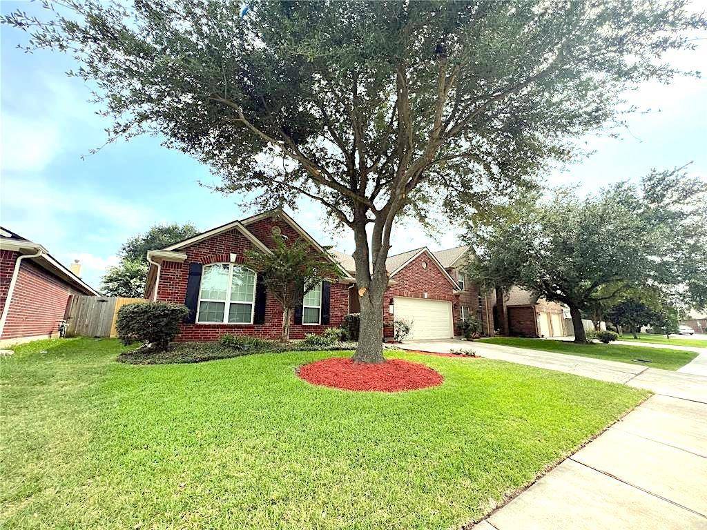 Pasadena, TX 77504,1310 Surecrop LN