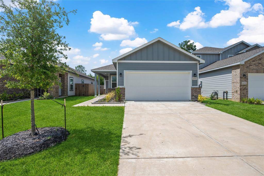 Conroe, TX 77302,16934 Needlepoint DR