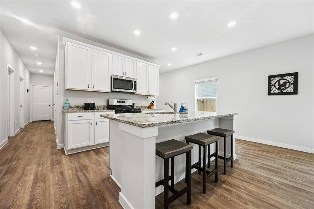 Conroe, TX 77302,16934 Needlepoint DR