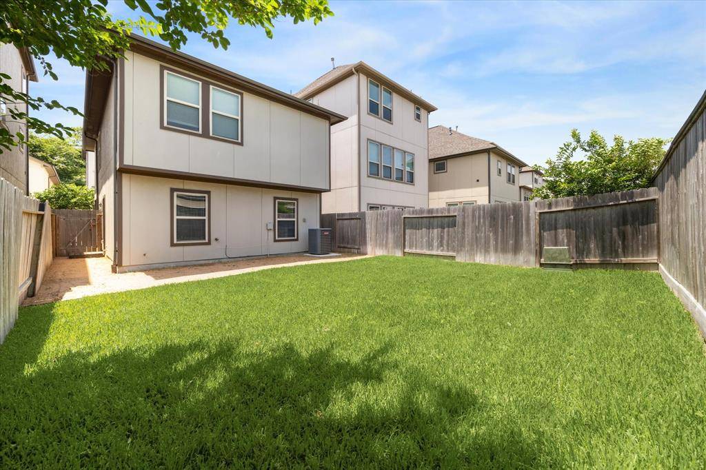 Houston, TX 77091,2035 Paul Quinn ST