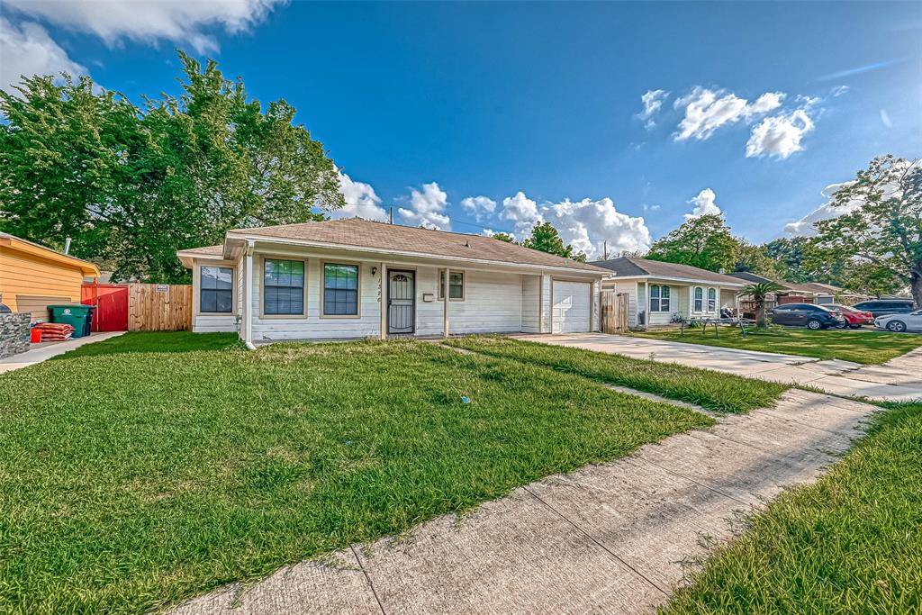 Houston, TX 77034,1326 Laskey ST