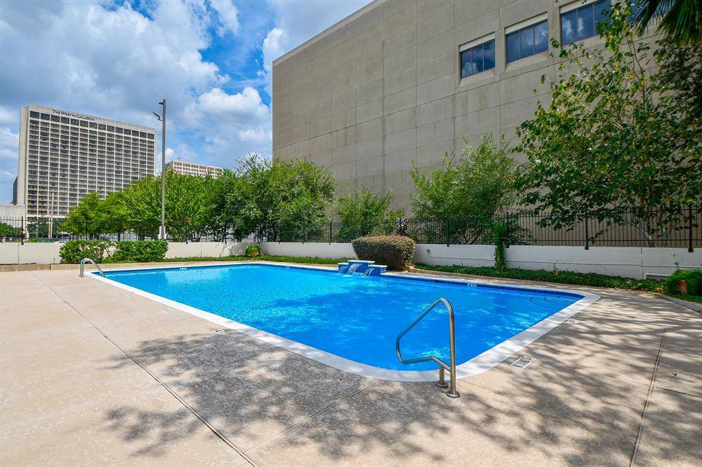 Houston, TX 77056,5150 Hidalgo ST #1704