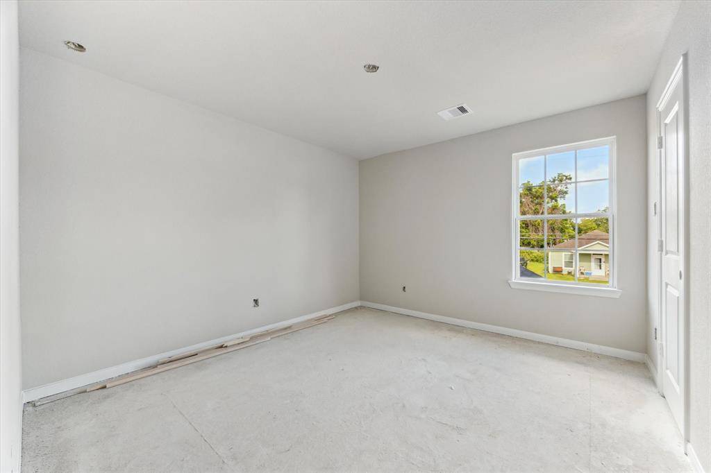 Texas City, TX 77591,112 S Rose St