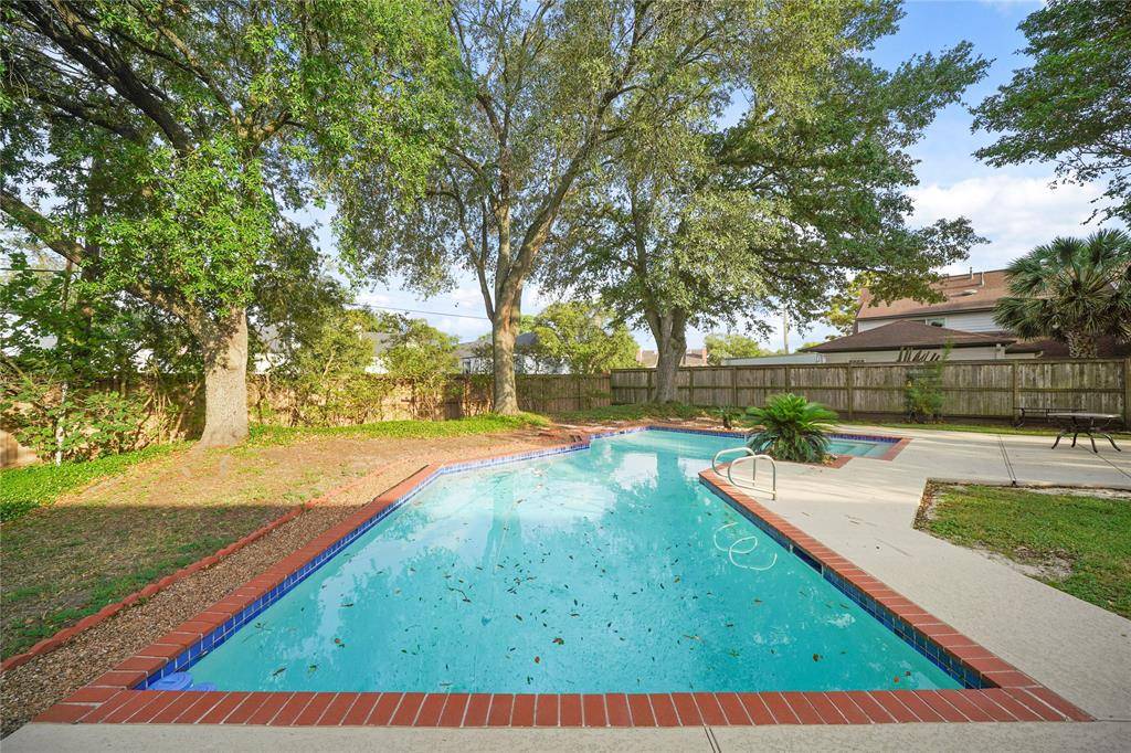 Houston, TX 77077,11804 Westmere DR