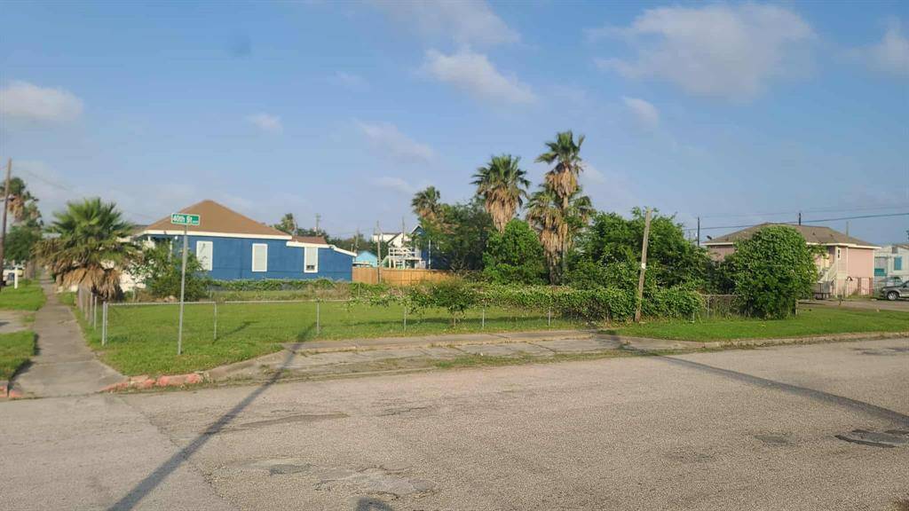 Galveston, TX 77550,3927 Ball