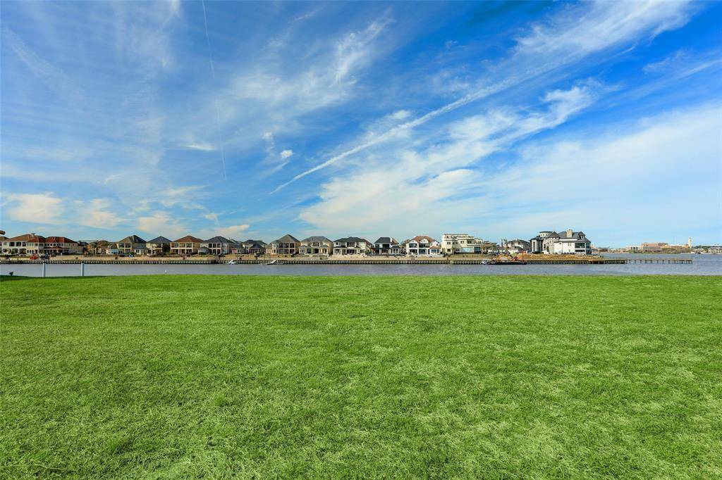 League City, TX 77573,2530 Beacon CIR