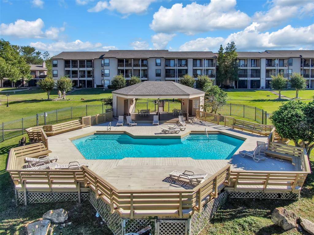 Montgomery, TX 77356,209 Lakeview TER #D