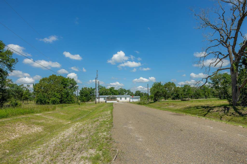 Bedias, TX 77831,10677 Brushwood Cutoff