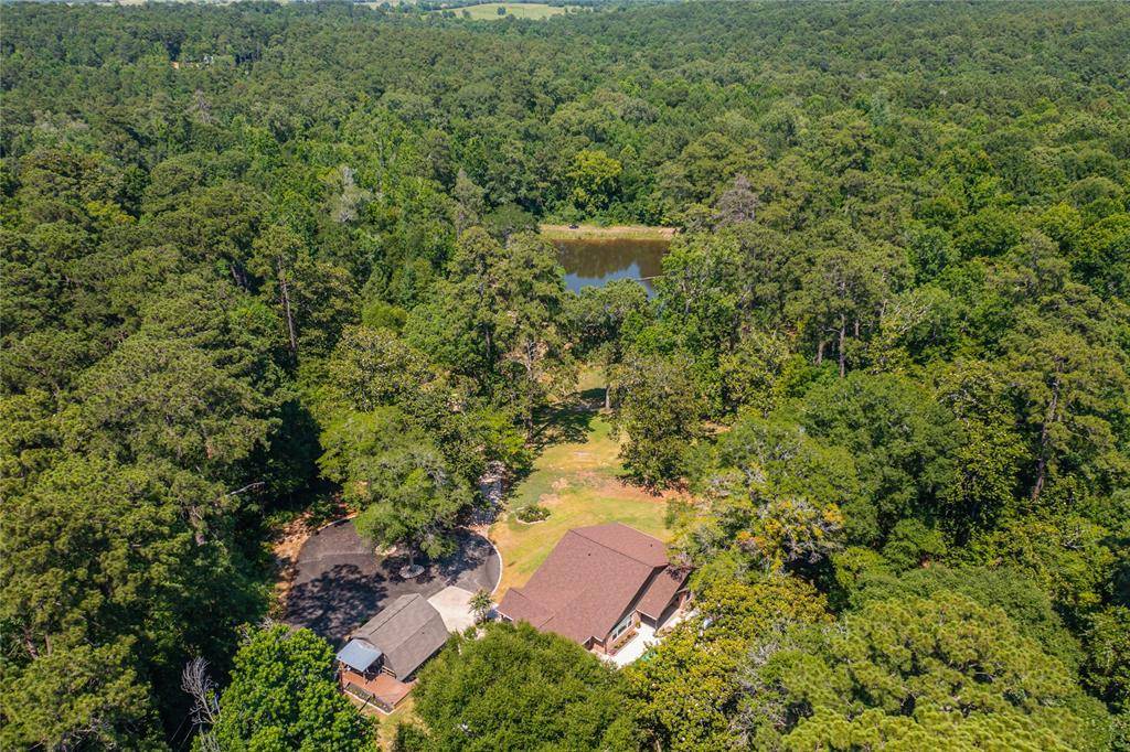 Coldspring, TX 77331,400 Woods LN