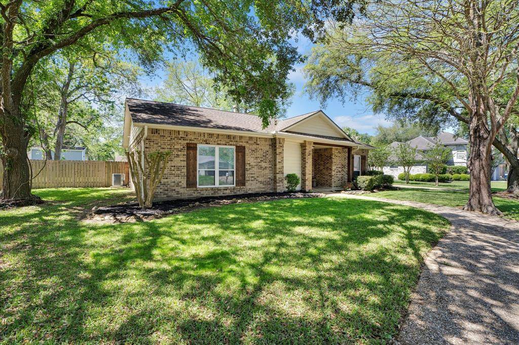 Friendswood, TX 77546,1407 Osborne DR