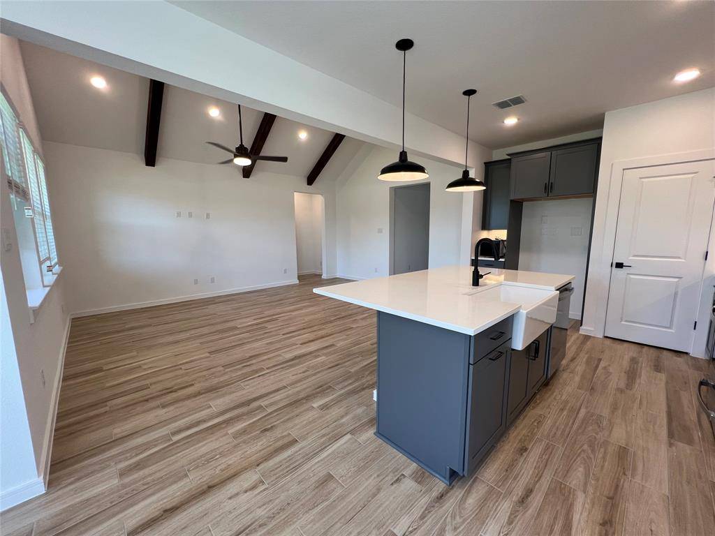 Santa Fe, TX 77517,15211 Laurel Oak LN