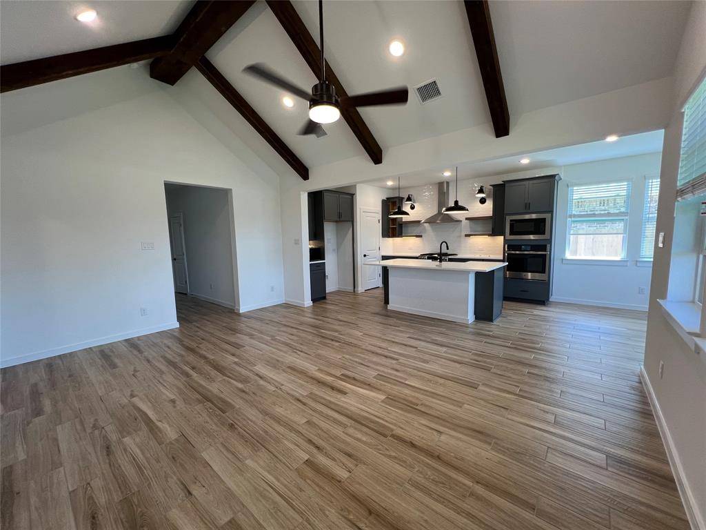 Santa Fe, TX 77517,15211 Laurel Oak LN