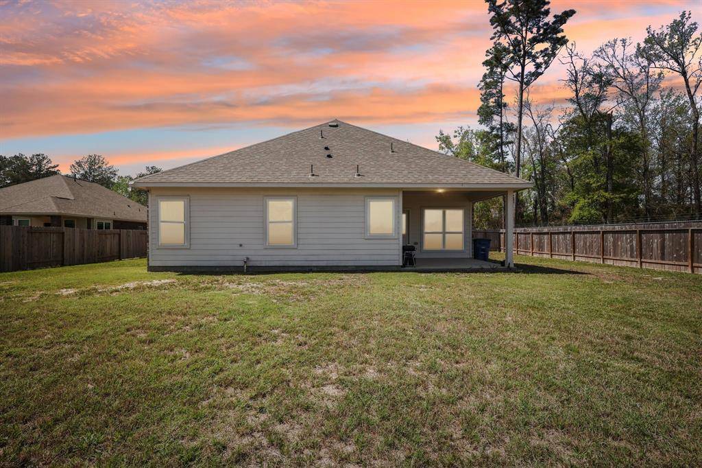 New Caney, TX 77357,18473 Railroad AVE