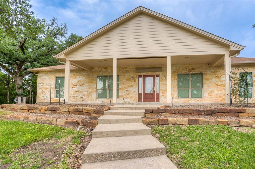 Huntsville, TX 77320,17 Emerald Oaks CT