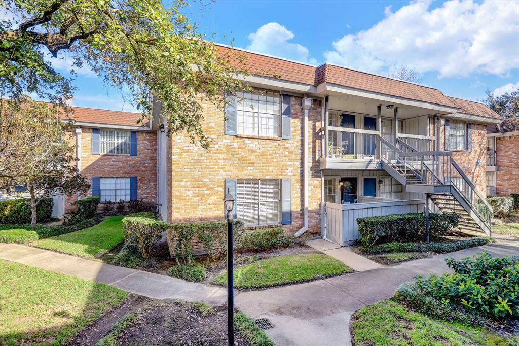 Houston, TX 77057,2250 Bering DR #37