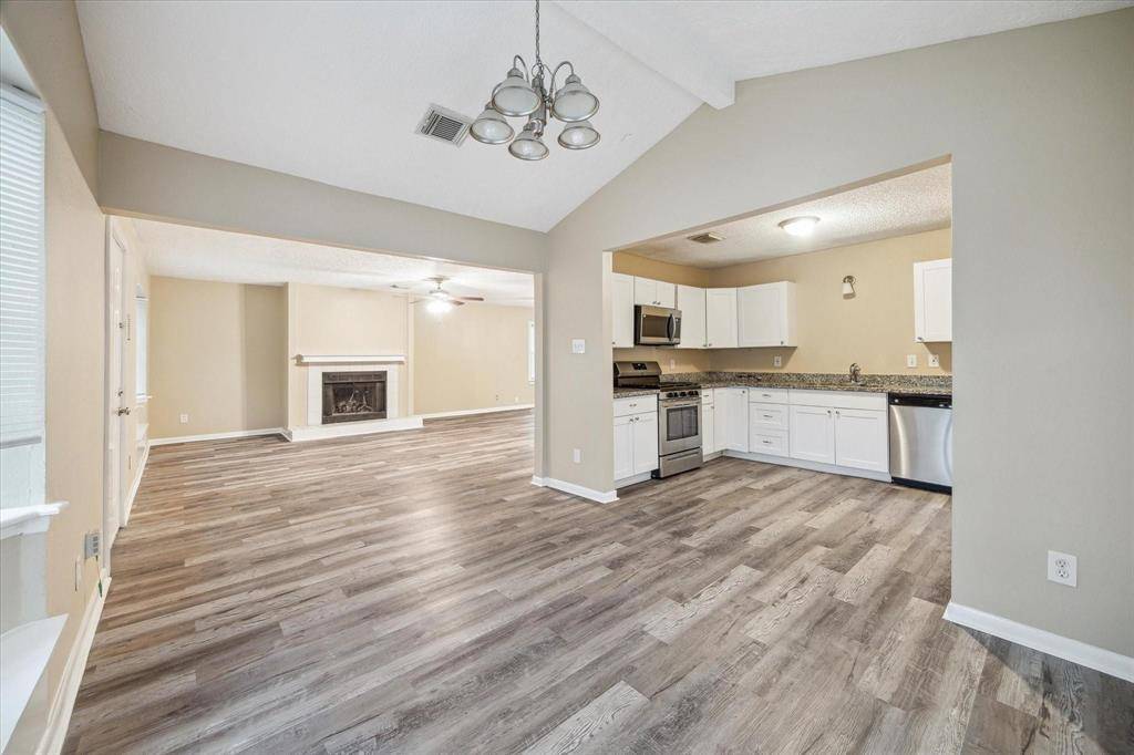 Houston, TX 77022,4446 Castor ST