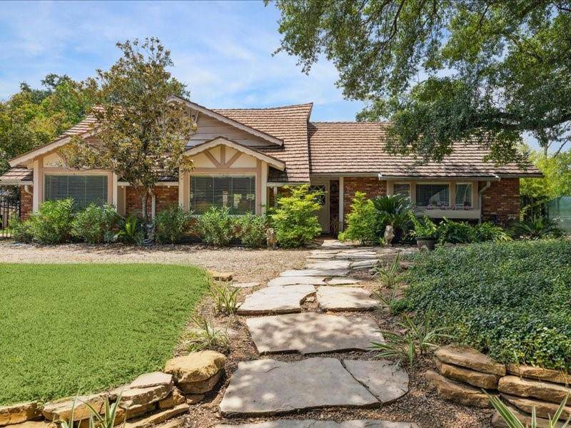 Houston, TX 77063,7806 Woodway DR