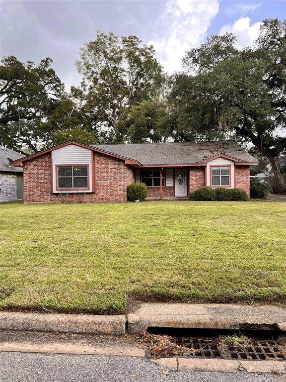 West Columbia, TX 77486,237 Canterbury DR