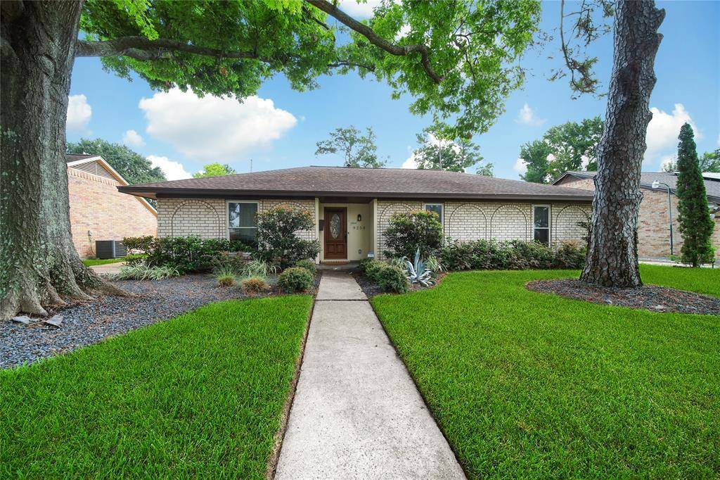 Houston, TX 77080,9250 Blankenship DR