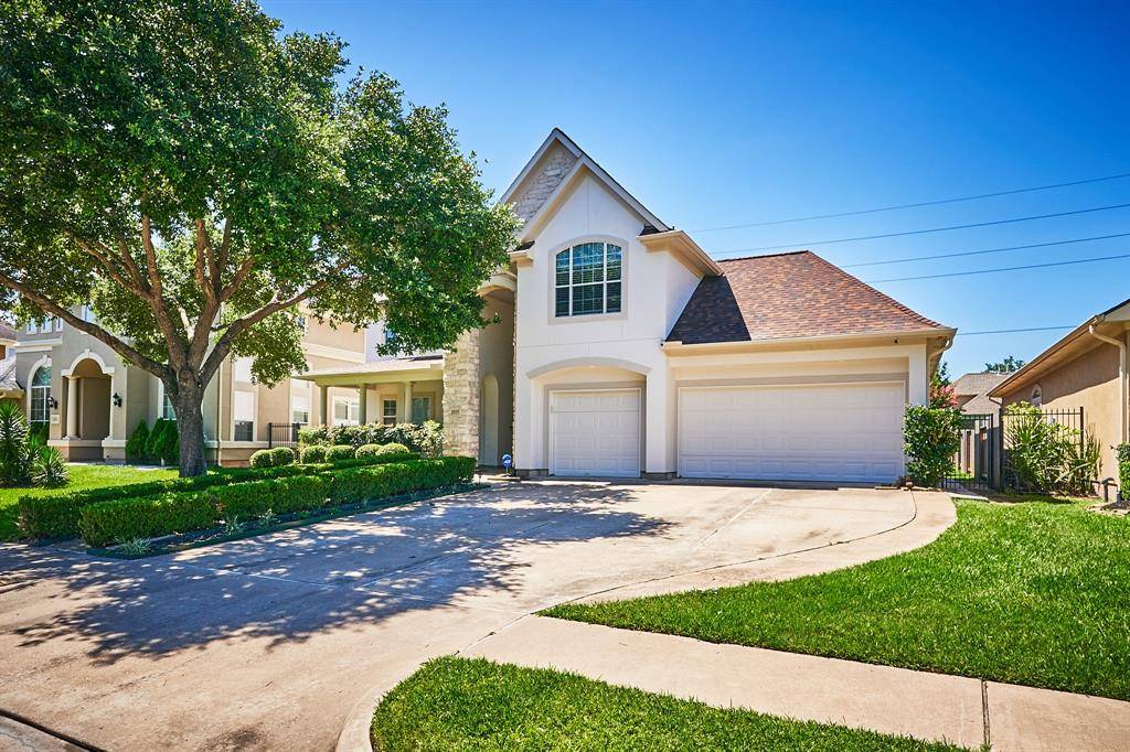 Sugar Land, TX 77479,5227 Dawnington PL