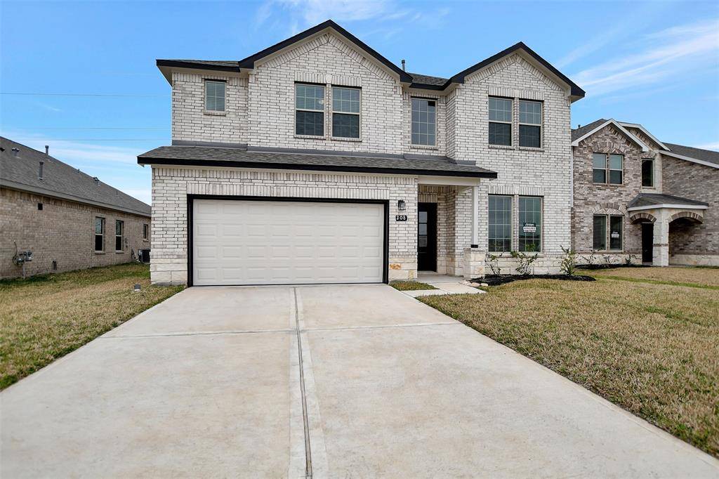 Alvin, TX 77511,208 Eagleville DR