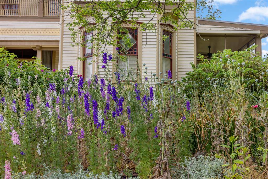 La Grange, TX 78945,209 E Fannin ST