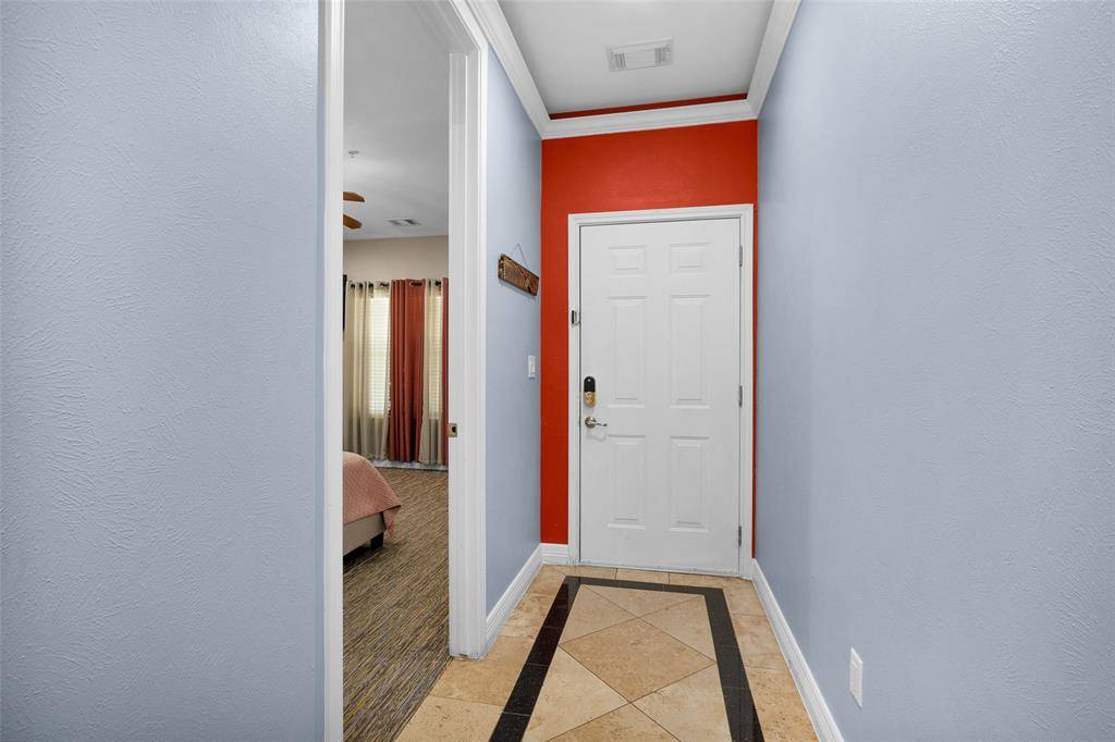 Willis, TX 77318,7039 Kingston Cove Ln #309
