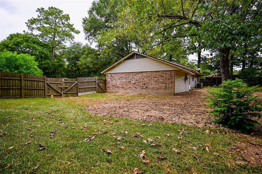 Livingston, TX 77351,1103 Timberglen DR