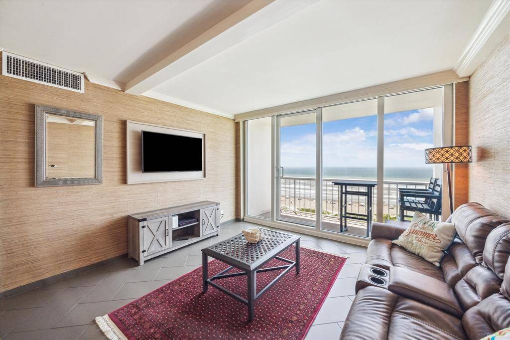 Galveston, TX 77550,1401 E Beach DR #1114
