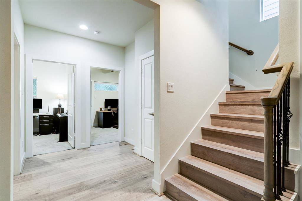 Houston, TX 77080,1906 Hollister Spruce LN