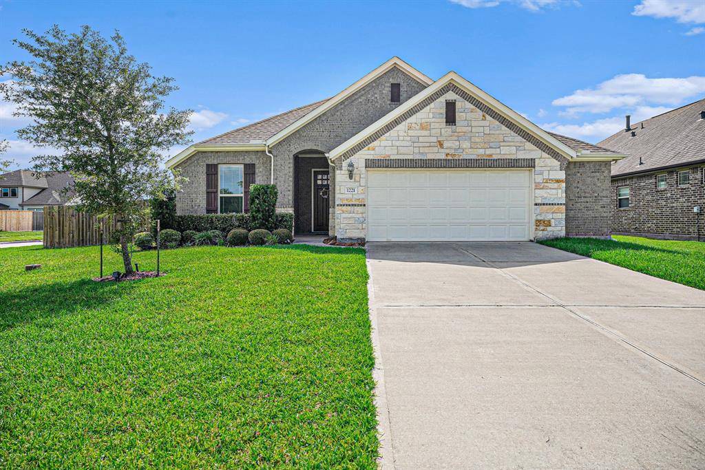 League City, TX 77573,1221 Bowen DR