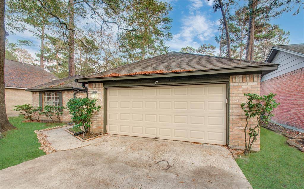 The Woodlands, TX 77381,17 Meadow Star CT